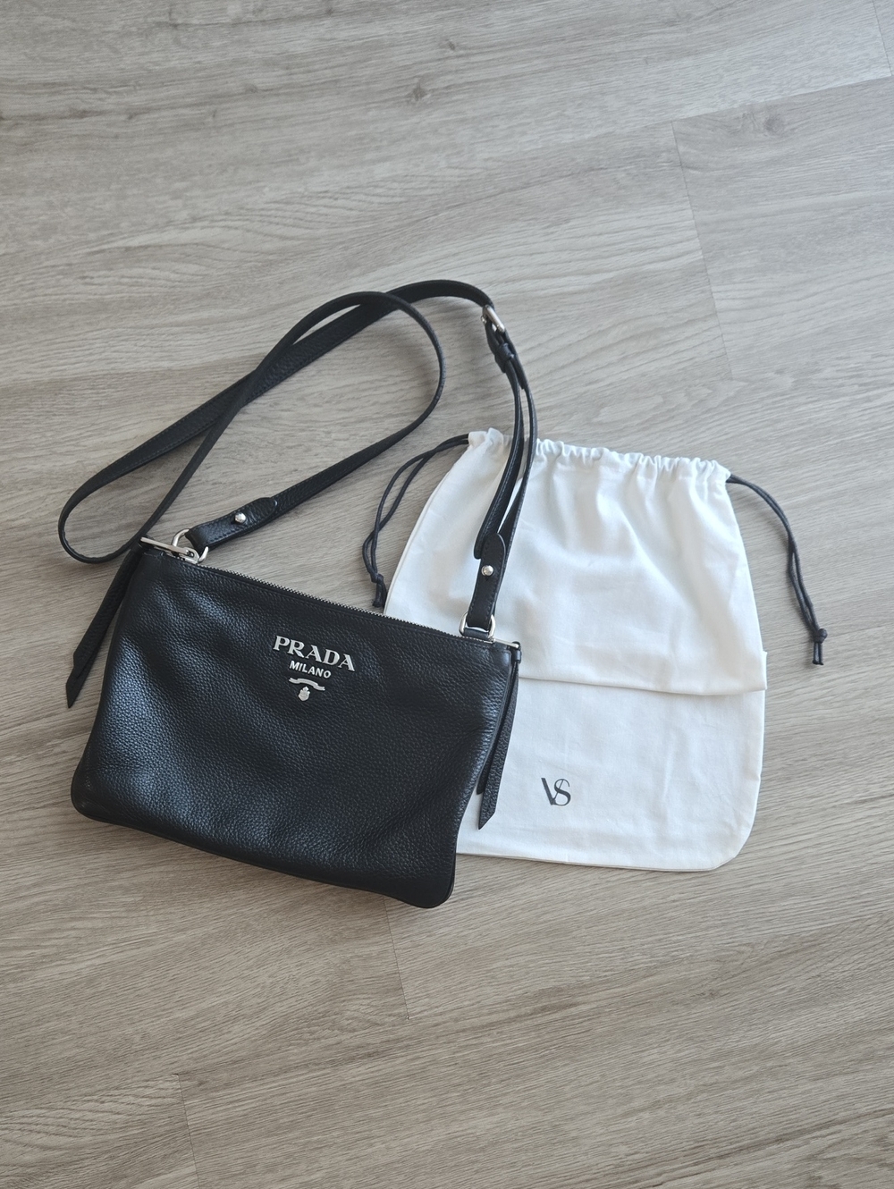 Prada Vitello Phenix Bandoliera Crossbody Bag with Silver-Tone Logo - Picture 16 of 16